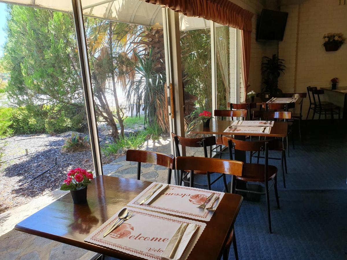 Lodge Econo Rivervale