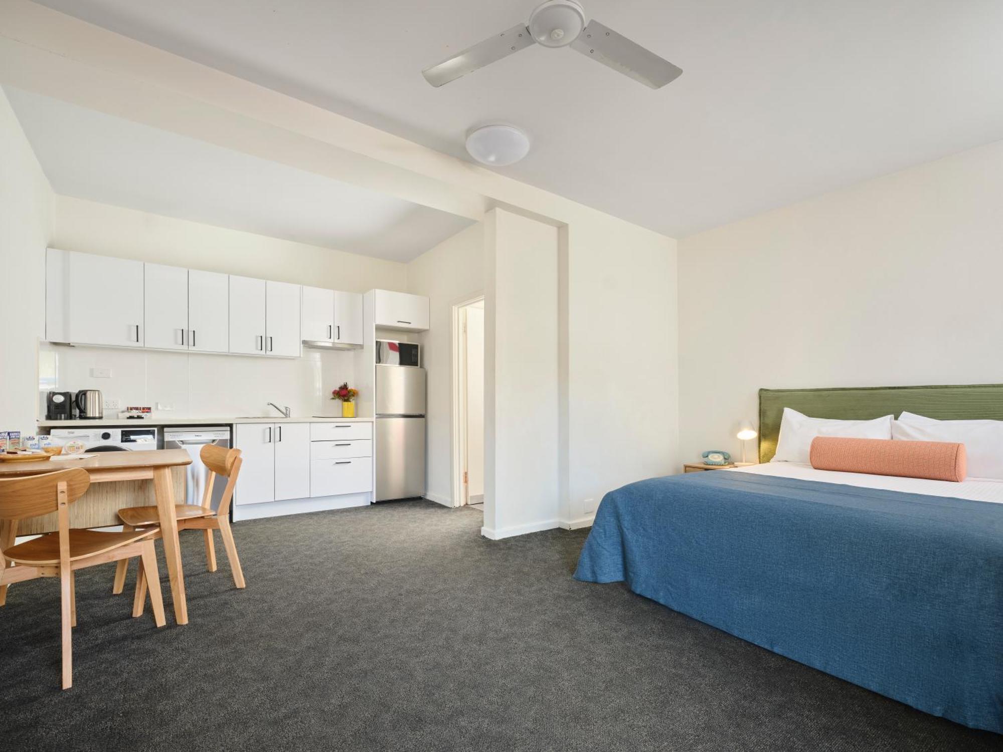 Top Hotels in East Perth for Memorable Stays