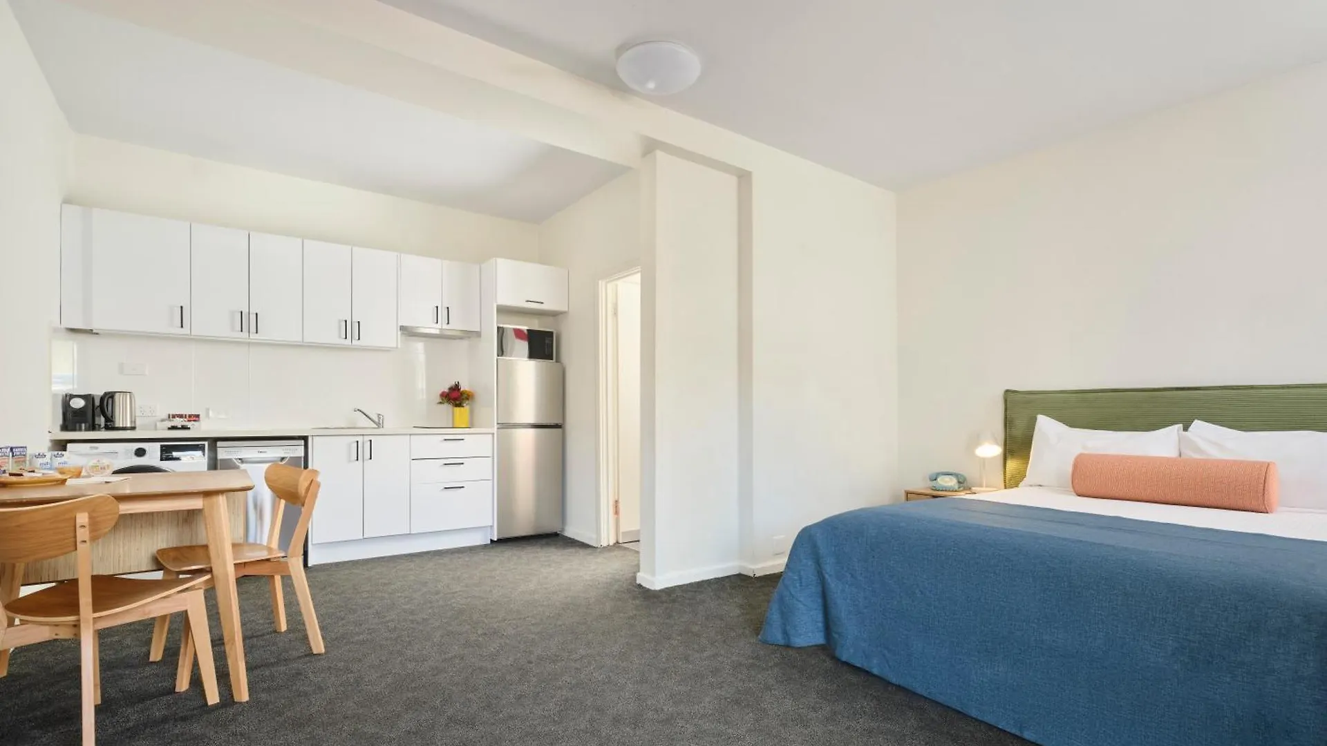 Top Hotels in East Perth for Memorable Stays